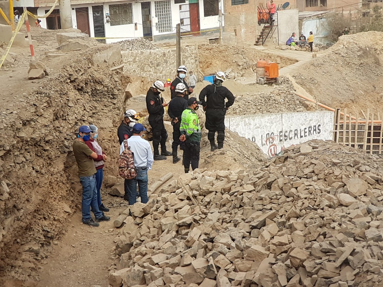 Independencia Derrumbe Deja Un Muerto Y Dos Heridos Durante Trabajos