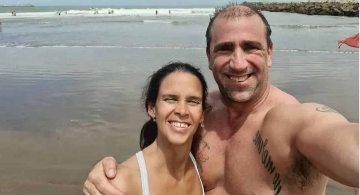 Italia Viral Mujer Argentina Se Tomaba Una Selfie Con Su Pareja Pero