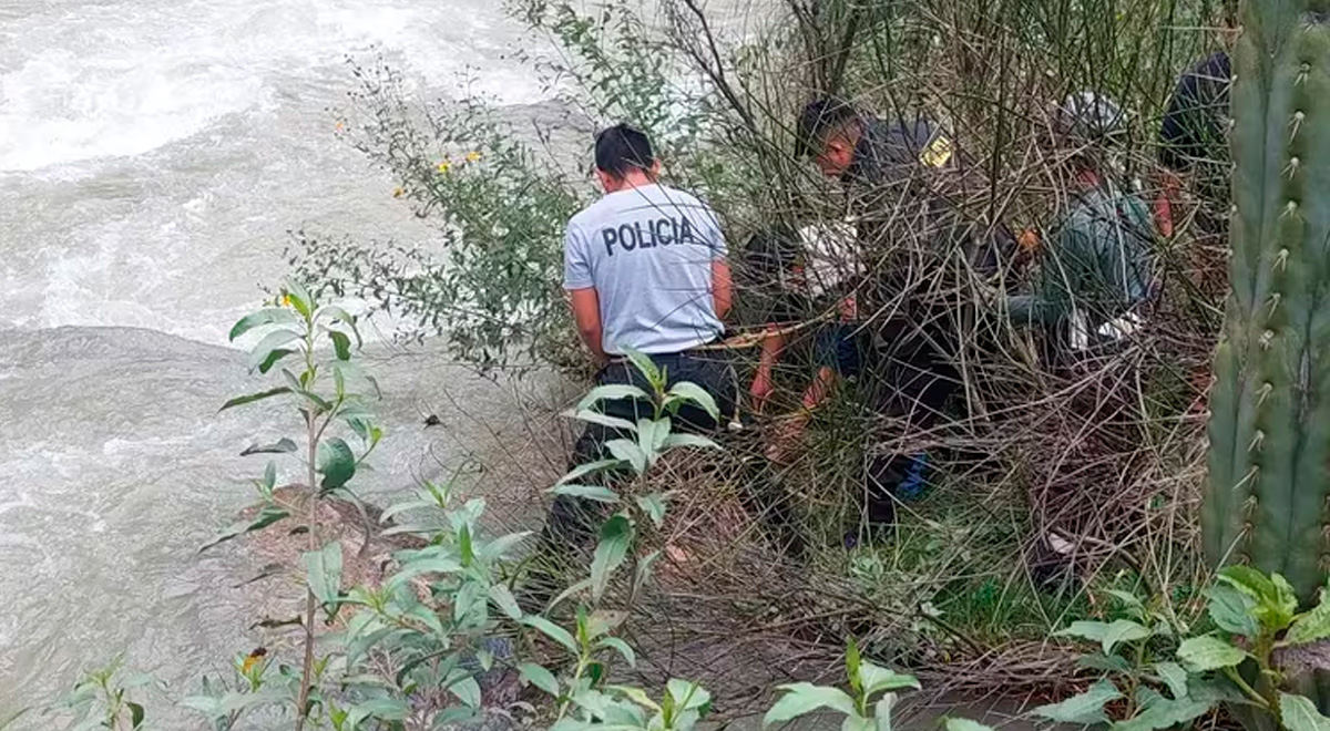 Cañete ocho turistas pierden la vida luego que la minivan en la