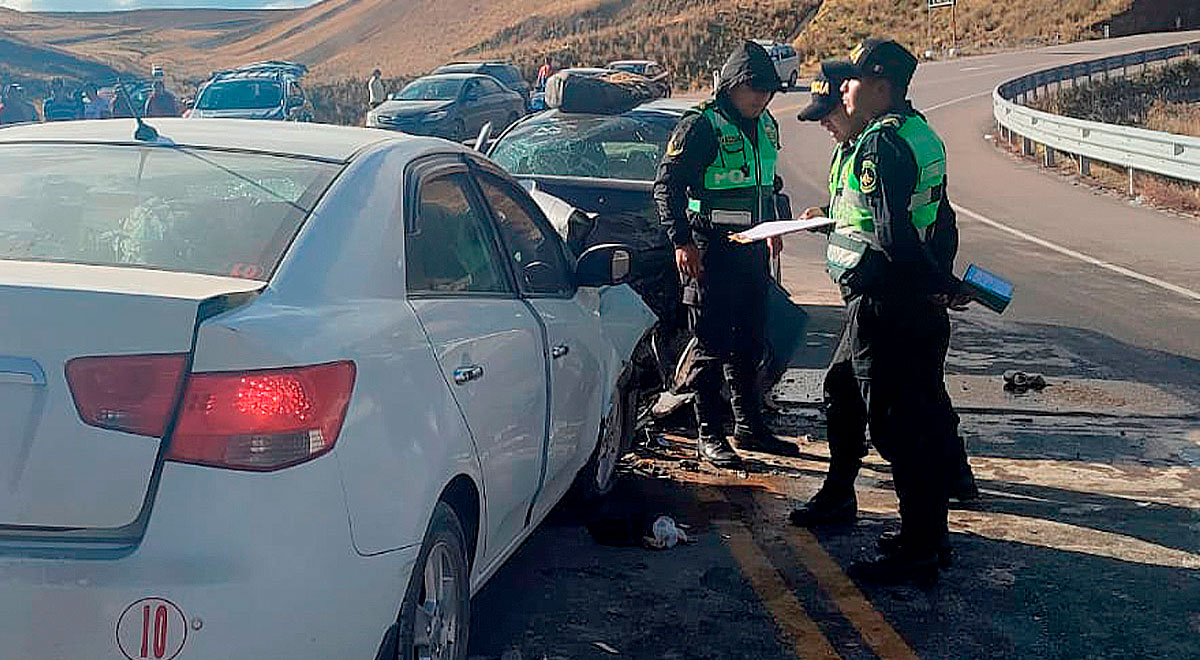 Huancavelica Chofer Se Queda Dormido En Carretera A Huancayo Y