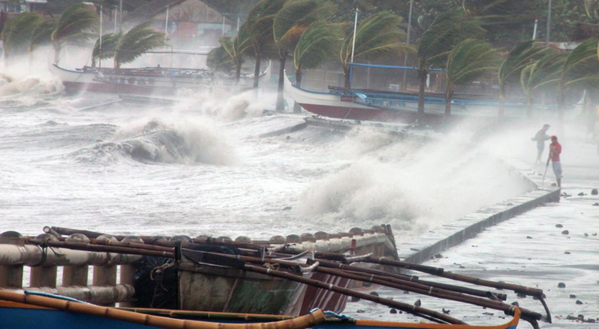A Marinha anunciou que 90 portos permanecerão fechados até 12 de março devido à chegada de um fenômeno marinho.