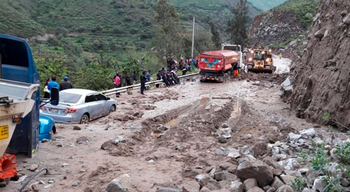 Huaicos Afectaron Cuatro Carreteras Que Comunican Tacna Con Otras ...