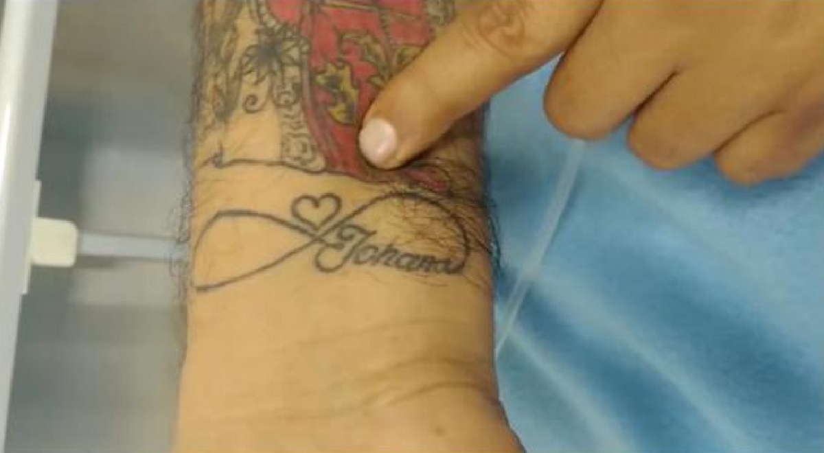 Toño Centella; se borró tatuaje del nombre de su esposa tras acusarla de  infidelidad |Johana Rodríguez | Zaperoko| Manga gástrica | FOTOS | El  Popular