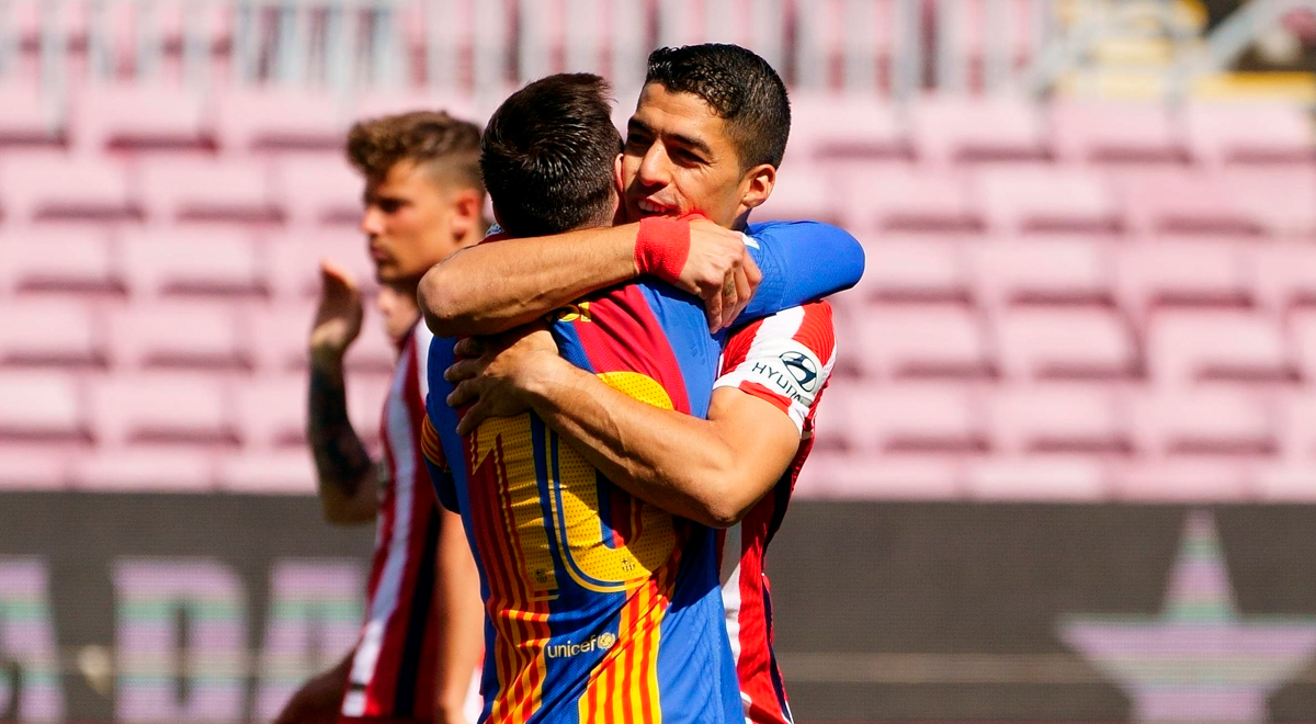 Lionel Messi y Luis Suárez se abrazan en el Barcelona vs ...