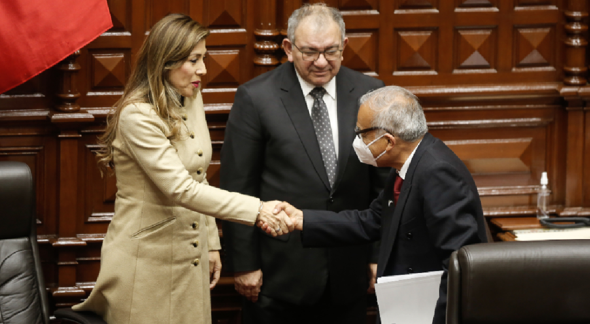 Lady Camones Responde A Aníbal Torres Sobre Pedido De Renuncia: "¿Y Por ...