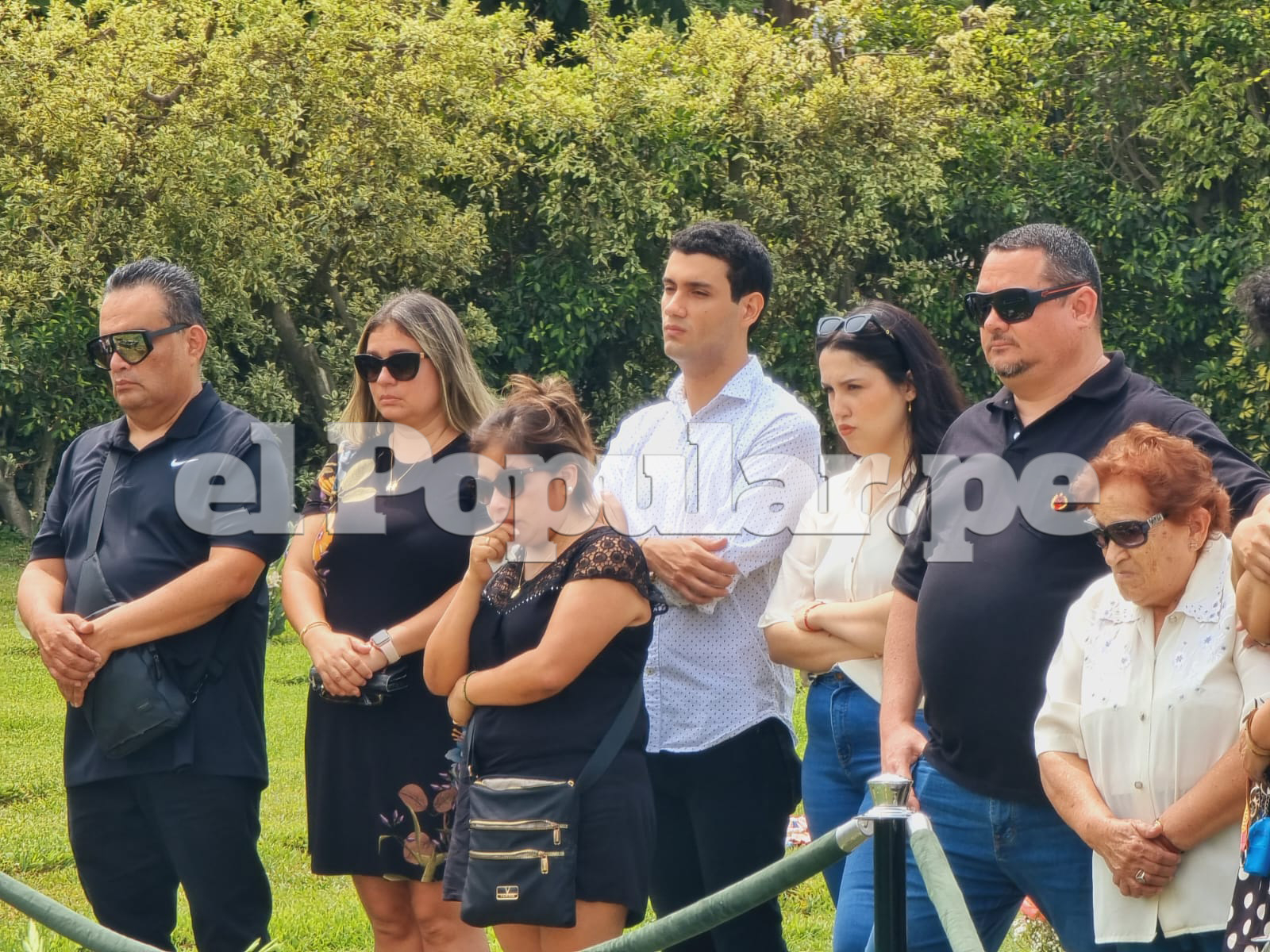 Benavides Las primeras imágenes del velatorio de su madre