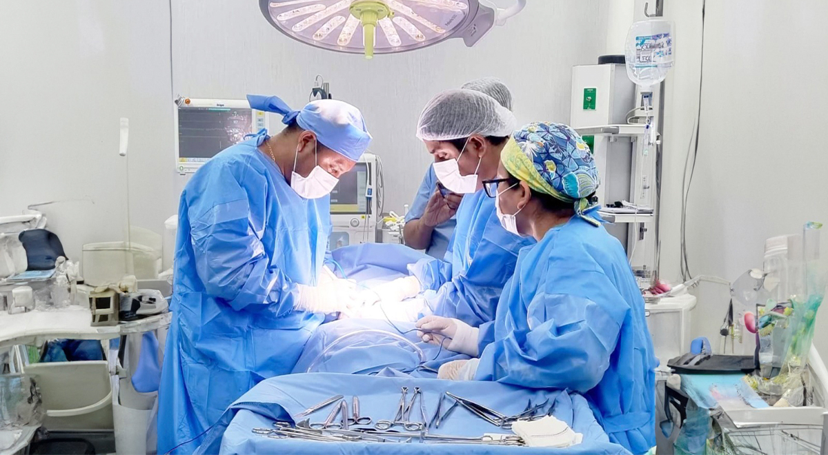 Piura: se realizó la primera operación quirúrgica en el nuevo Hospital
