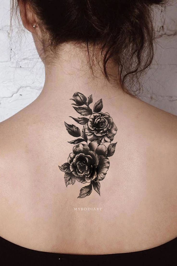 El misterioso significado de los tatuajes de rosas negras | El Popular