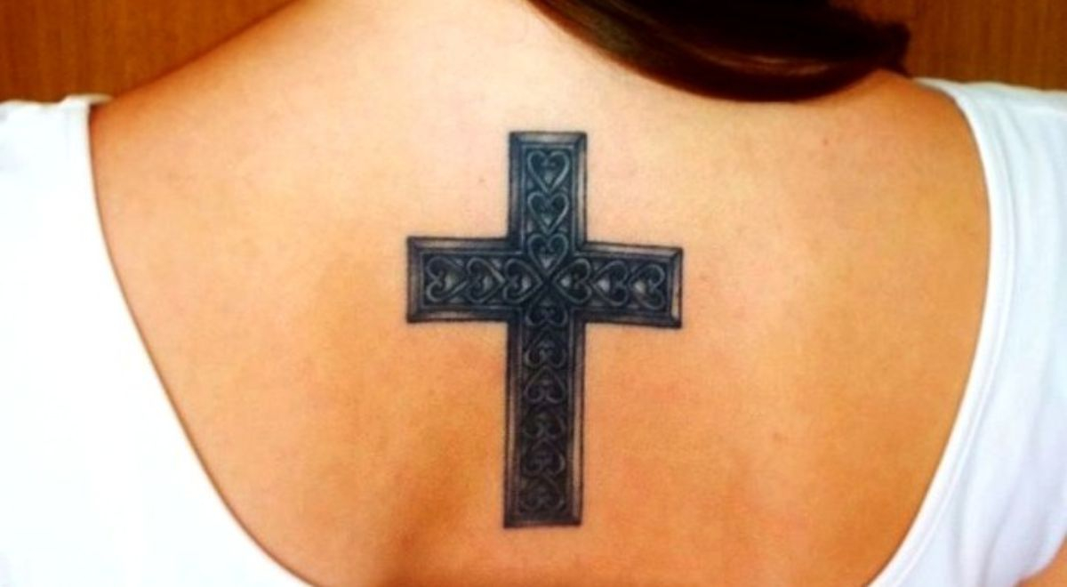 Conoce el significado de los tatuajes de cruz, símbolo de la fe | El Popular