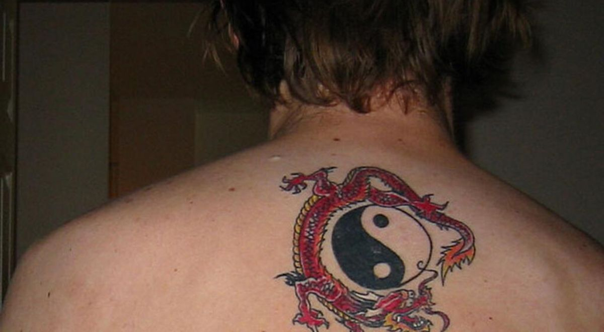 Explora el significado profundo de los tatuajes del Yin Yang