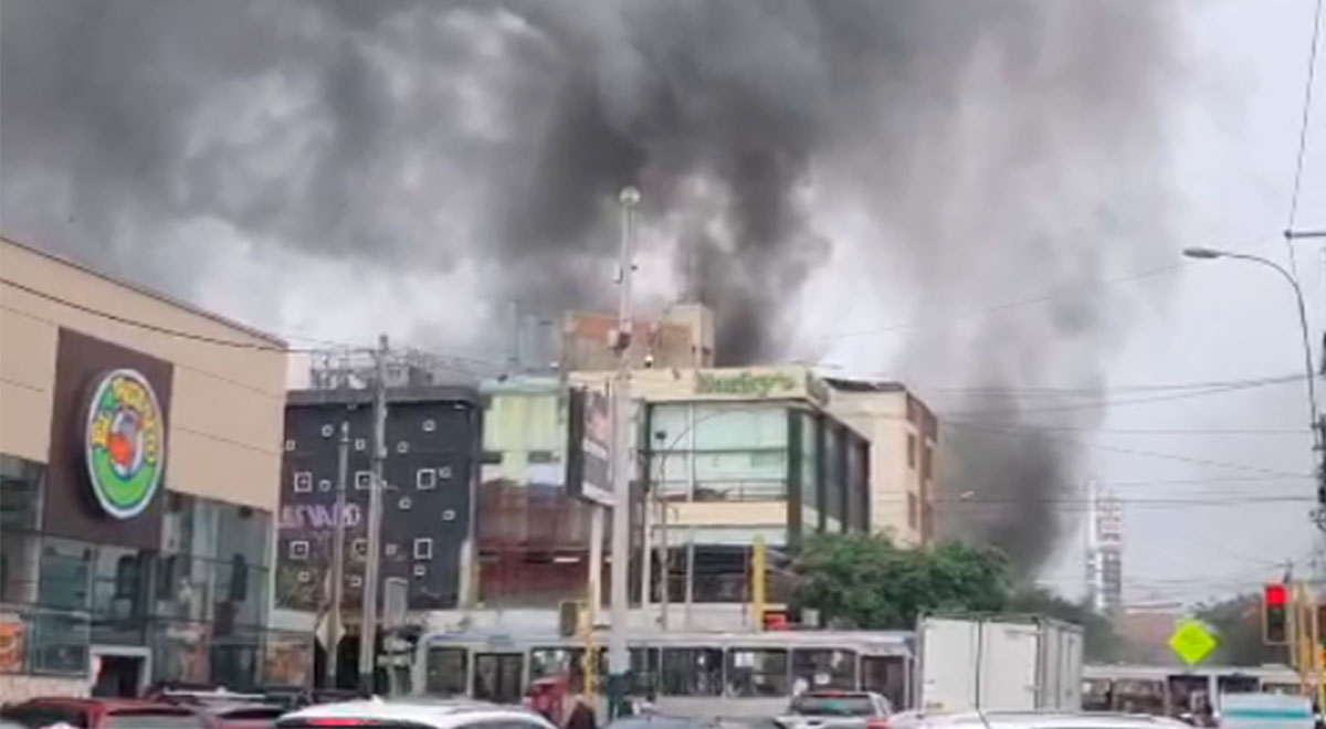 Lince: voraz incendio de grandes proporciones se registra en local de ...