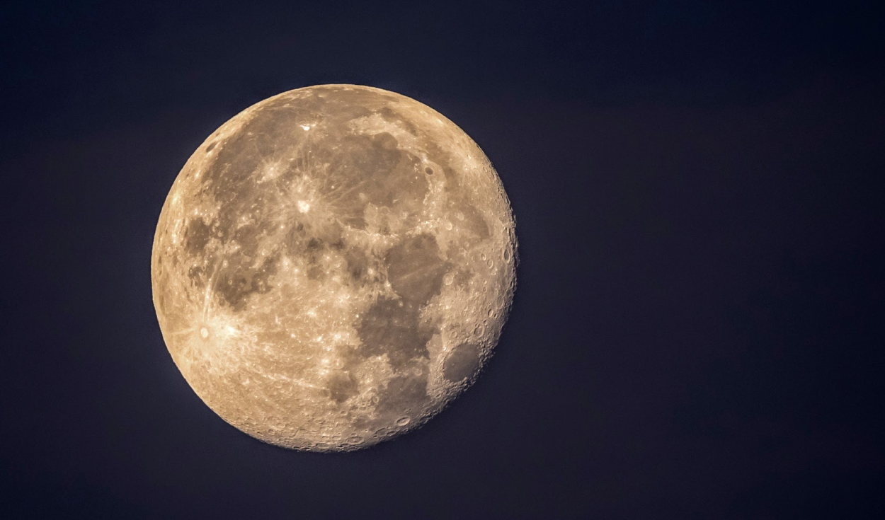 La luna llena de septiembre será una superluna. 