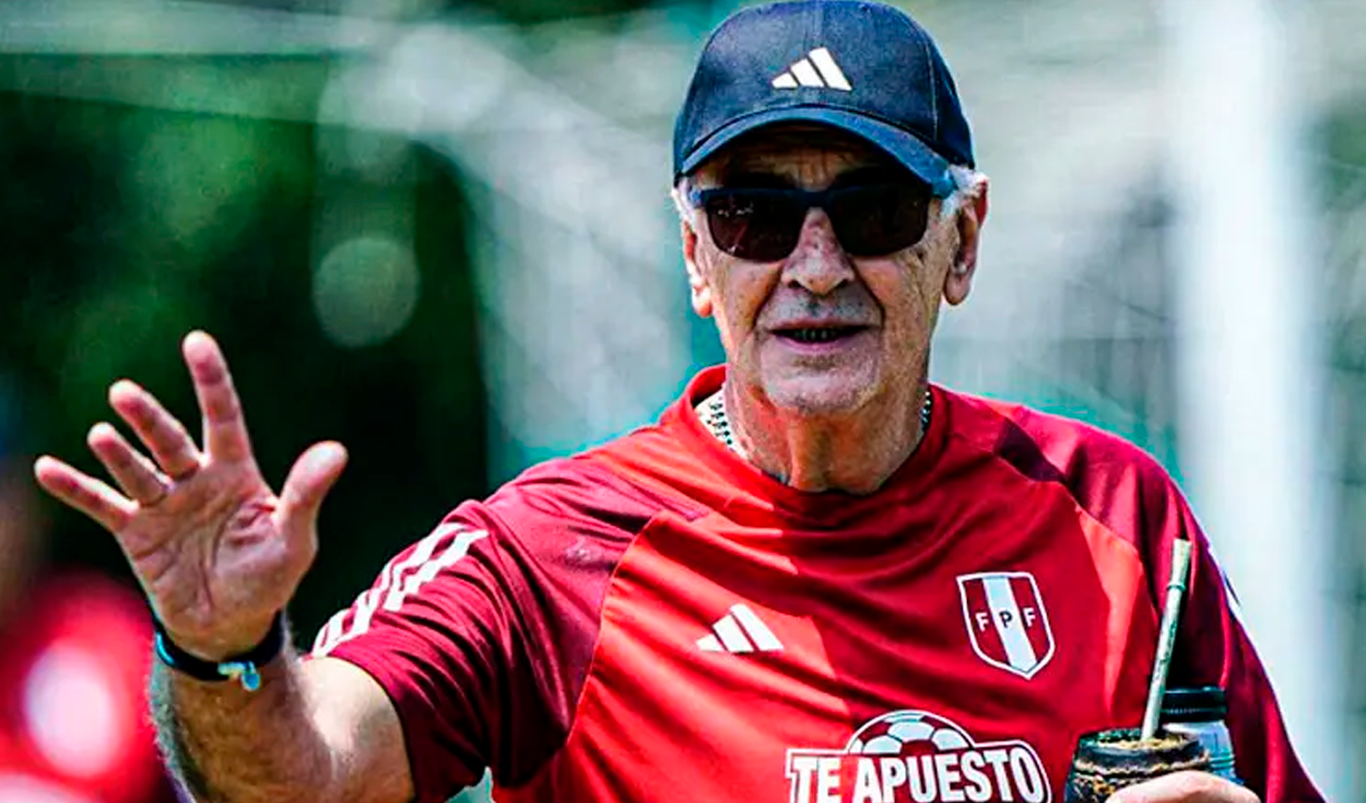 Jorge Fossati ha dirigido 5 partidos oficiales con la selección peruana