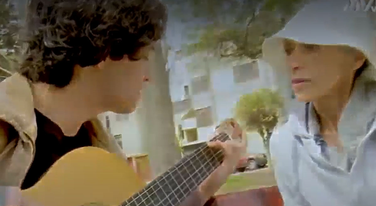     Assim era a mãe de Vasco Madueno, Jéssica Madueno, antes de morrer. 