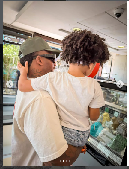 Jefferson Farfan expôs fotos da filha com Daringa, onde o namorado de Ramirez o substitui. O que ele fez?