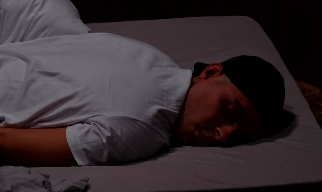 Coleção Lobaton separa Pamela Lopez e Paul Michael.