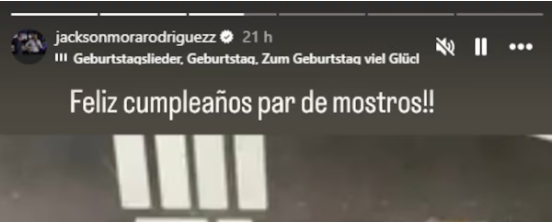 Quelques heures avant son arrestation pour liens présumés avec une organisation criminelle, Jackson Mora avait publié une publication surprise : “Couples…”