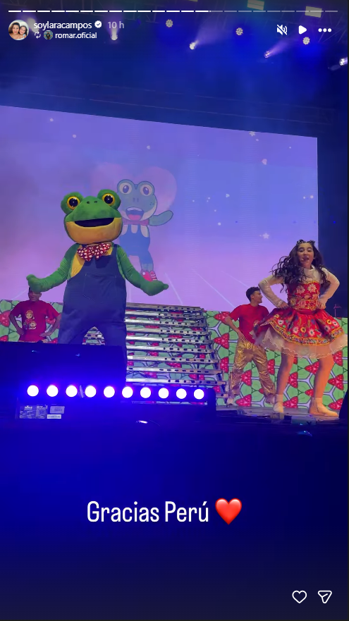 Show de Lara Campos en Perú. 